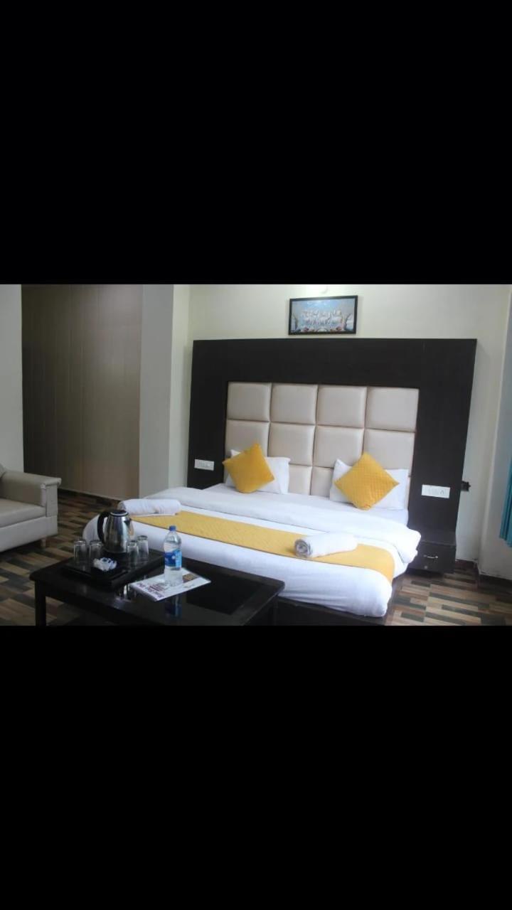 Hotel Stay Well Banikhet Exterior photo